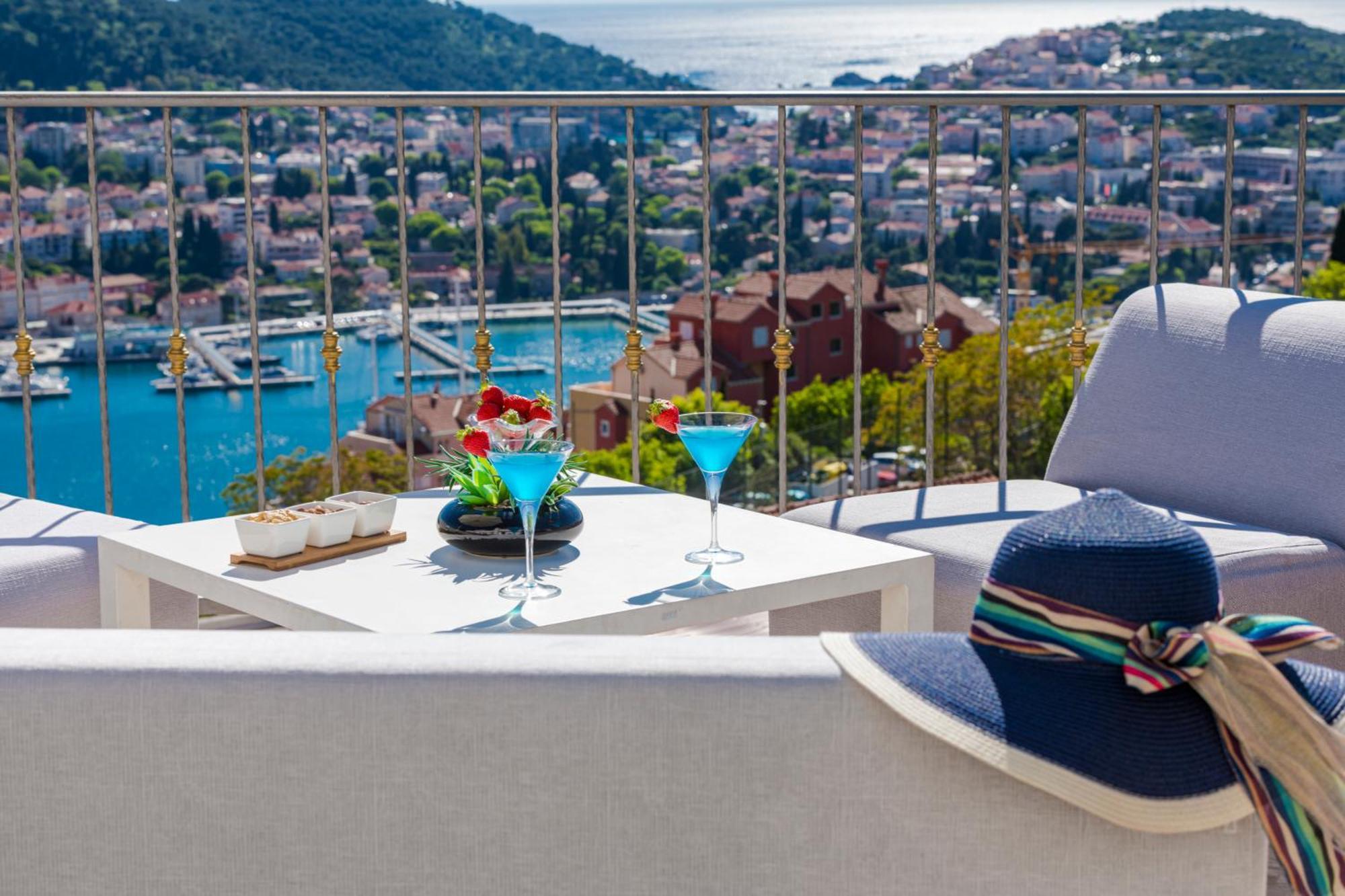 Apartments Nia Deluxe & Elegance Dubrovnik Bagian luar foto