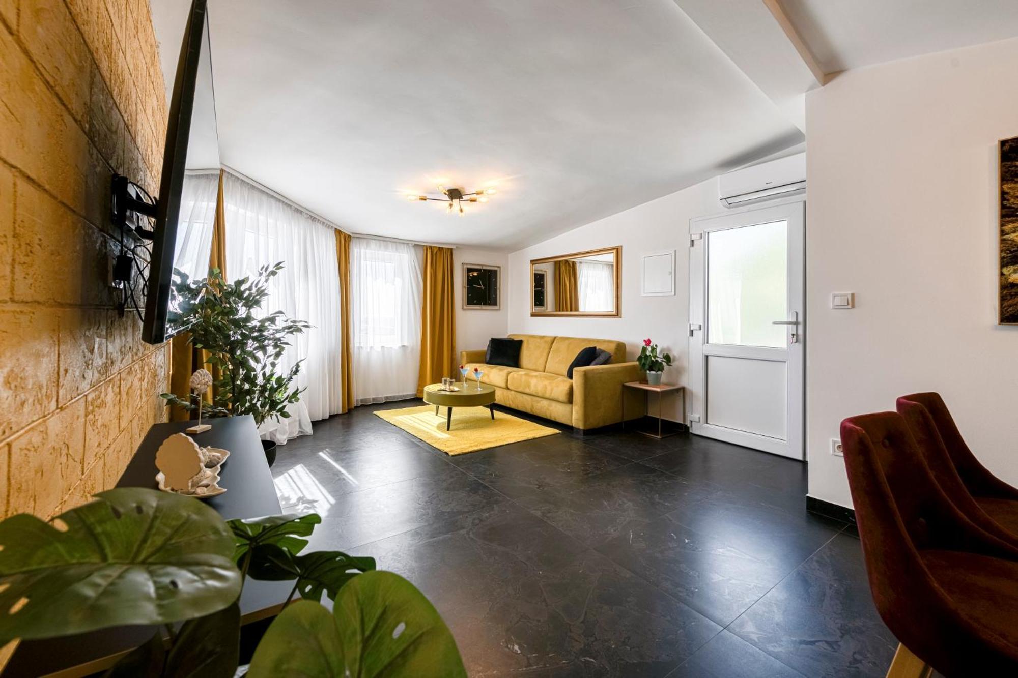 Apartments Nia Deluxe & Elegance Dubrovnik Bagian luar foto
